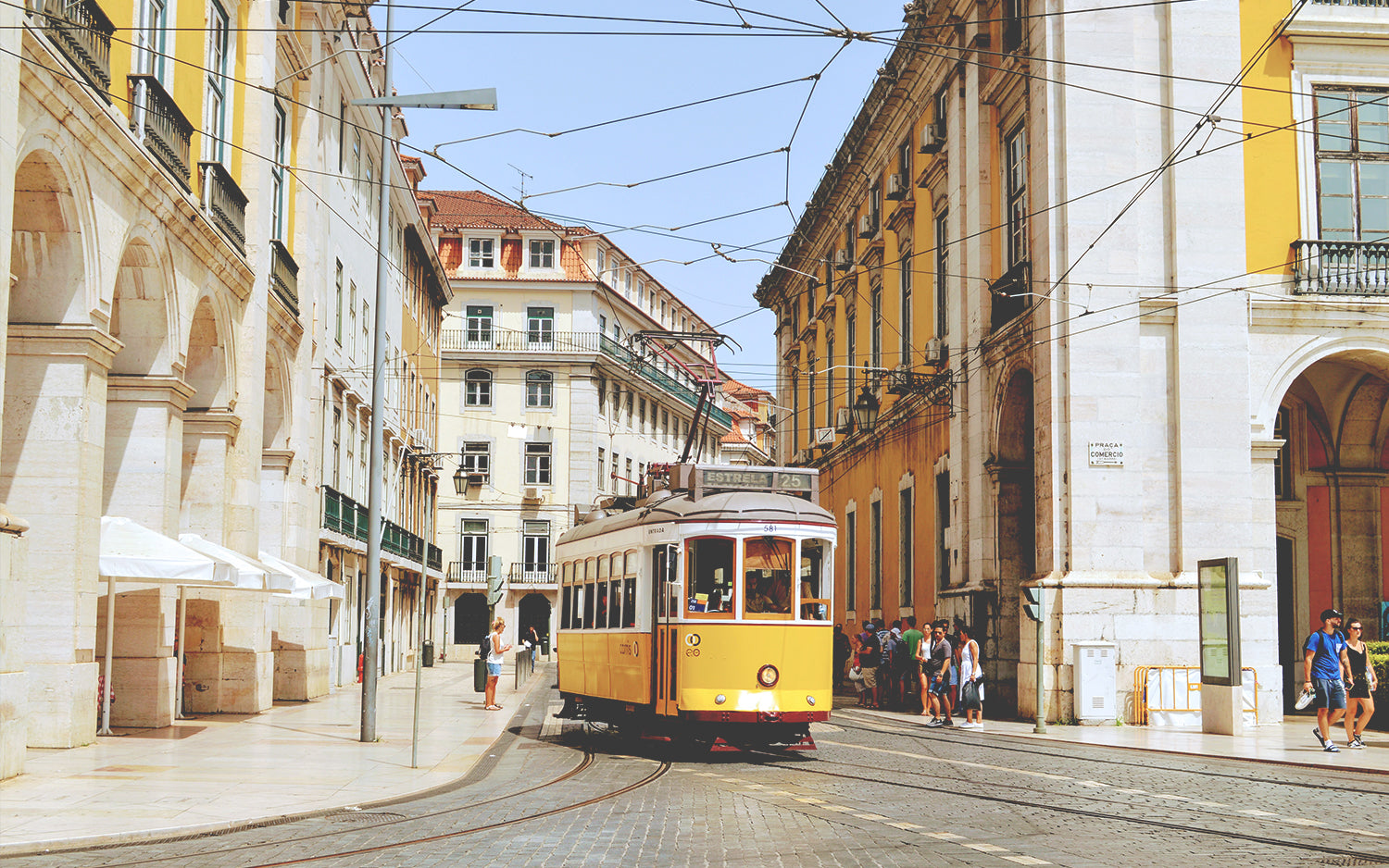 Travel with Awling: Lisbon