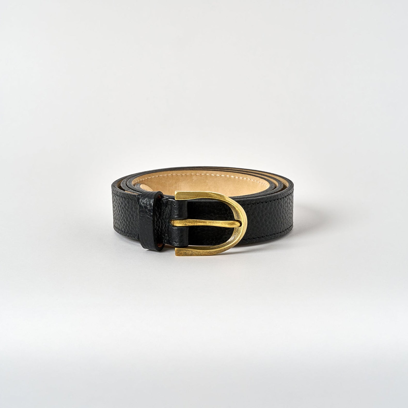 Parwich Belt - Pitch Black Pebble / Brass