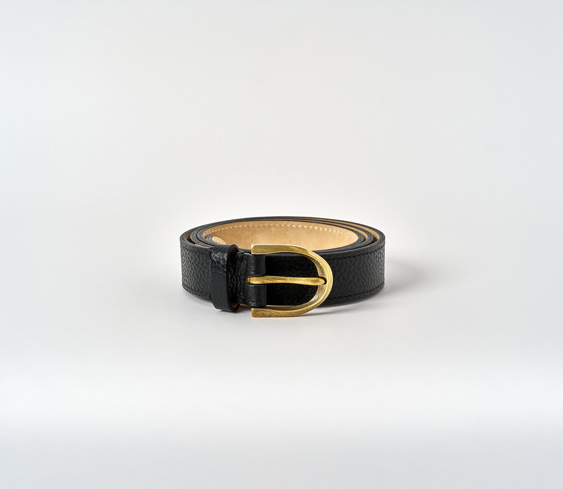 Parwich Belt - Pitch Black Pebble / Brass